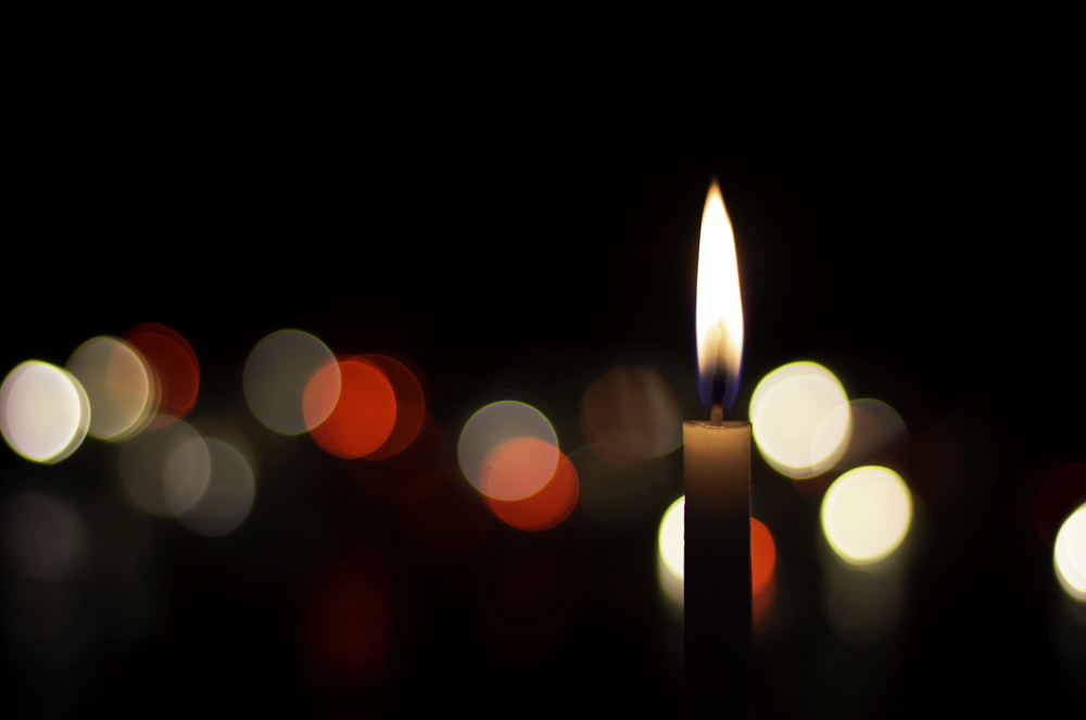 One Dead After Fire Sweeps Through Home on W Scott Ave